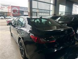 تۆیۆتا کامری